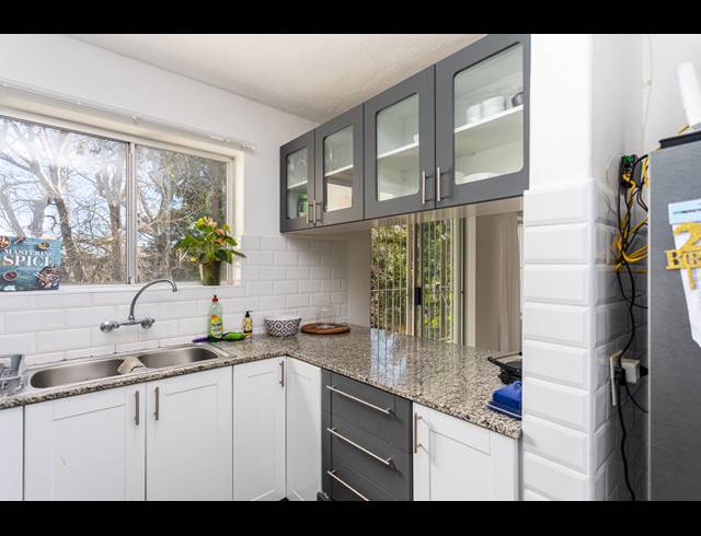 2 BEDROOM APARTMENT RENTED IN STELLENBOSCH CENTRAL